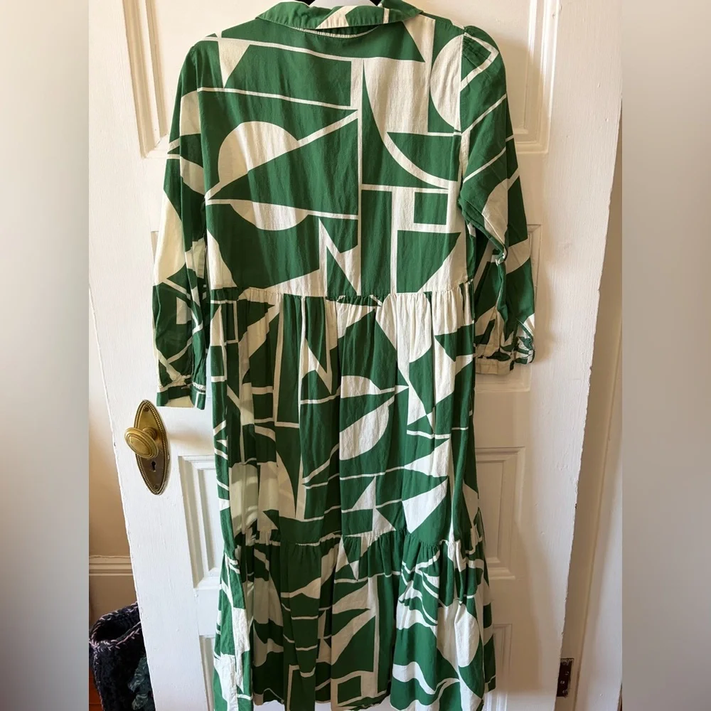 🌻Zara Green and White Geometric Button-Down Maxi Dress - Picture 6 of 7